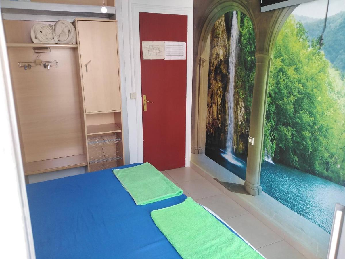 Hostal Sant Jordi Тосса-де-Мар Экстерьер фото