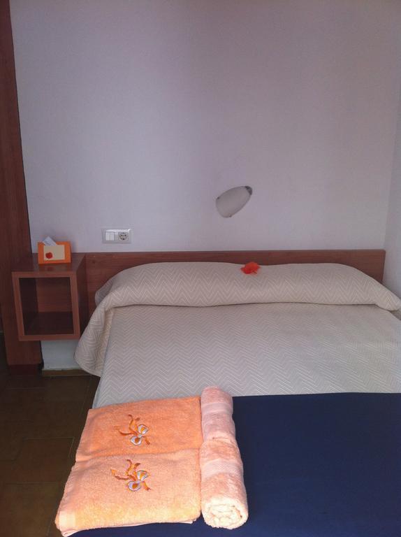 Hostal Sant Jordi Тосса-де-Мар Экстерьер фото