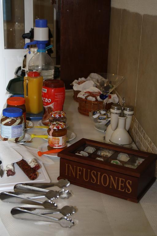 Hostal Sant Jordi Тосса-де-Мар Экстерьер фото