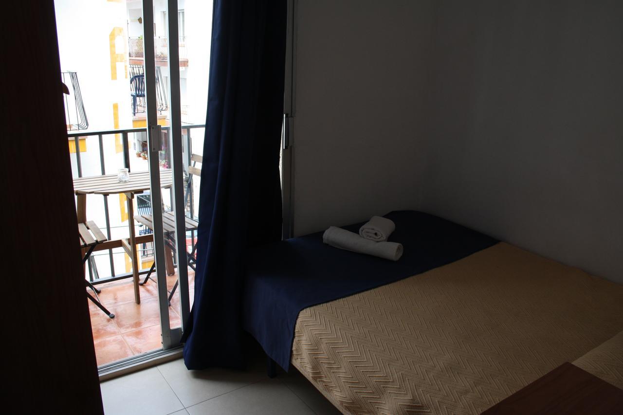 Hostal Sant Jordi Тосса-де-Мар Экстерьер фото